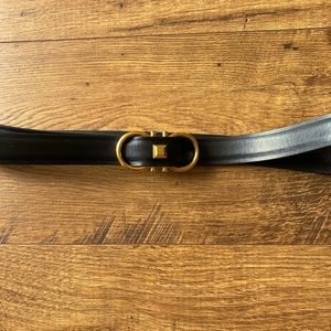 Salvatore Ferragamo Gancini sized belt